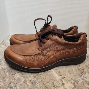 SAS Move On Brown Leather Lace Up Comfor Support walking shoes. Size 13M.